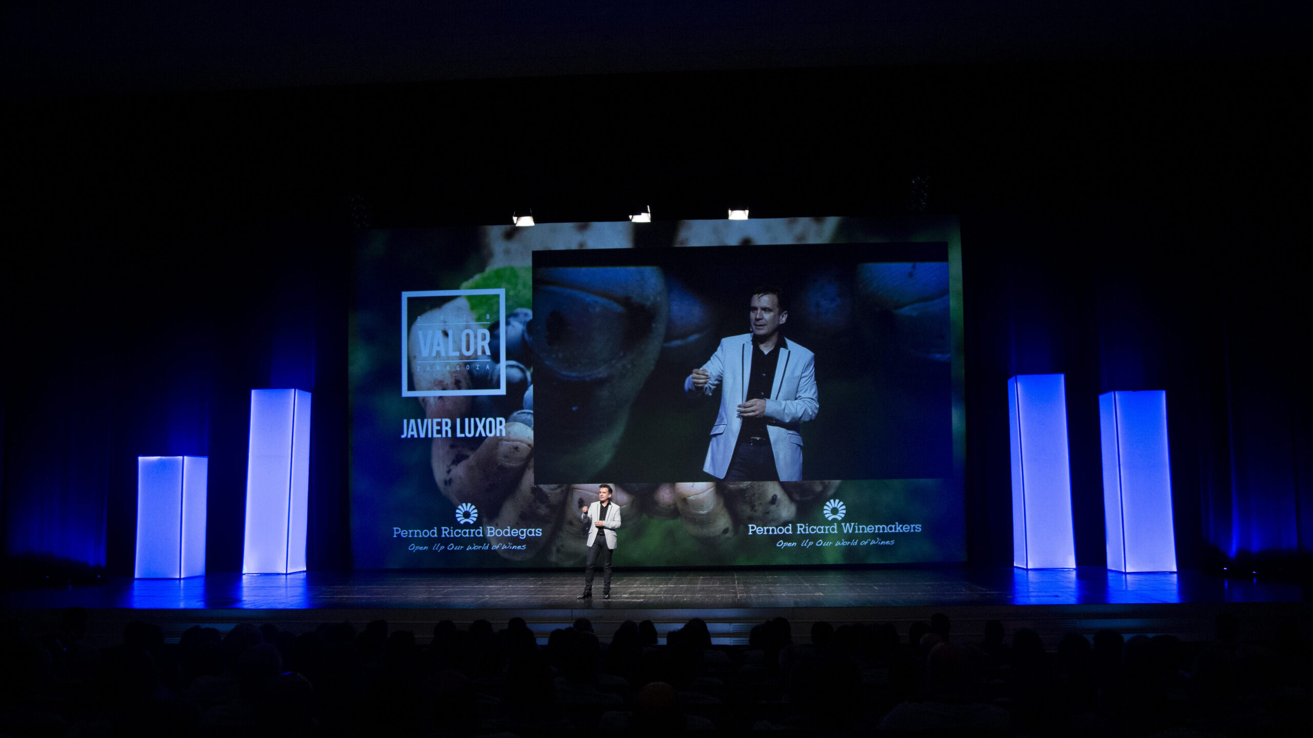 Espectaculos interactivos para eventos de empresa.
